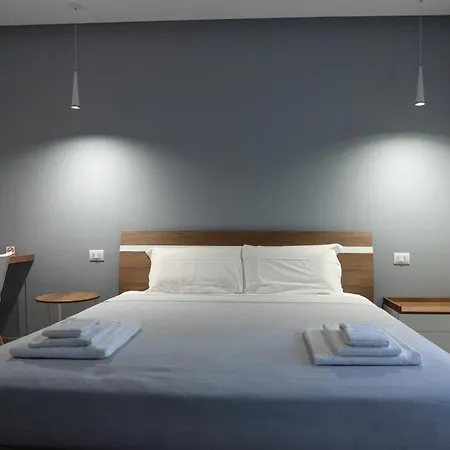 E Dintorni Living Oda ve Kahvaltı Katanya