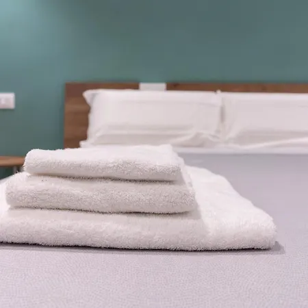 E Dintorni Living Oda ve Kahvaltı Katanya