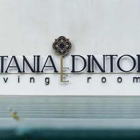 Oda ve Kahvaltı E Dintorni Living 3*