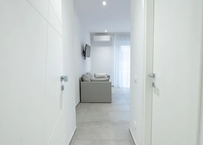 E Dintorni Living 4*