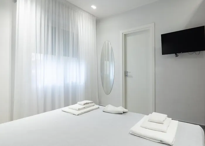 E Dintorni Living Bed & Breakfast