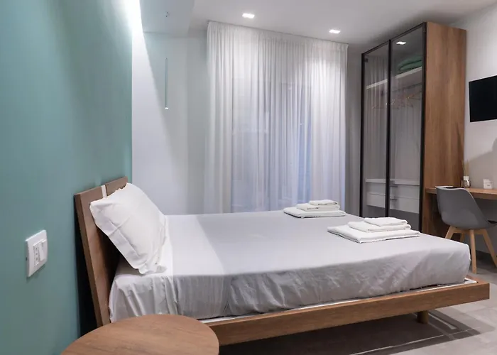 E Dintorni Living Bed & Breakfast 4*